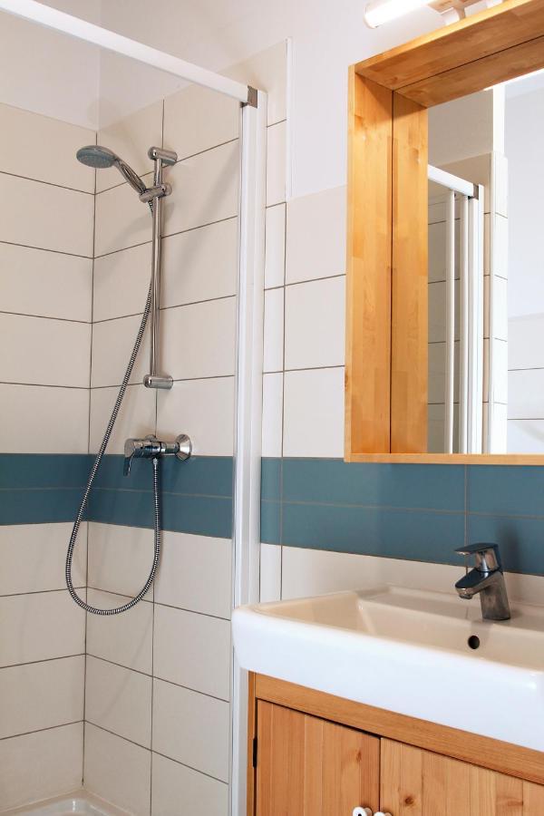 Appartements Des Joncas Мартиг Экстерьер фото